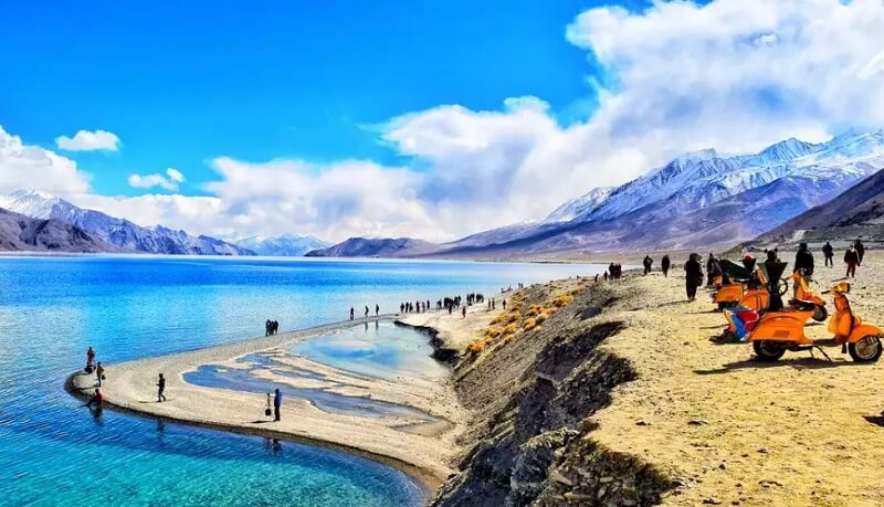 Leh Ladakh Honeymoon Tour Package - 5 Nights and 6 Days